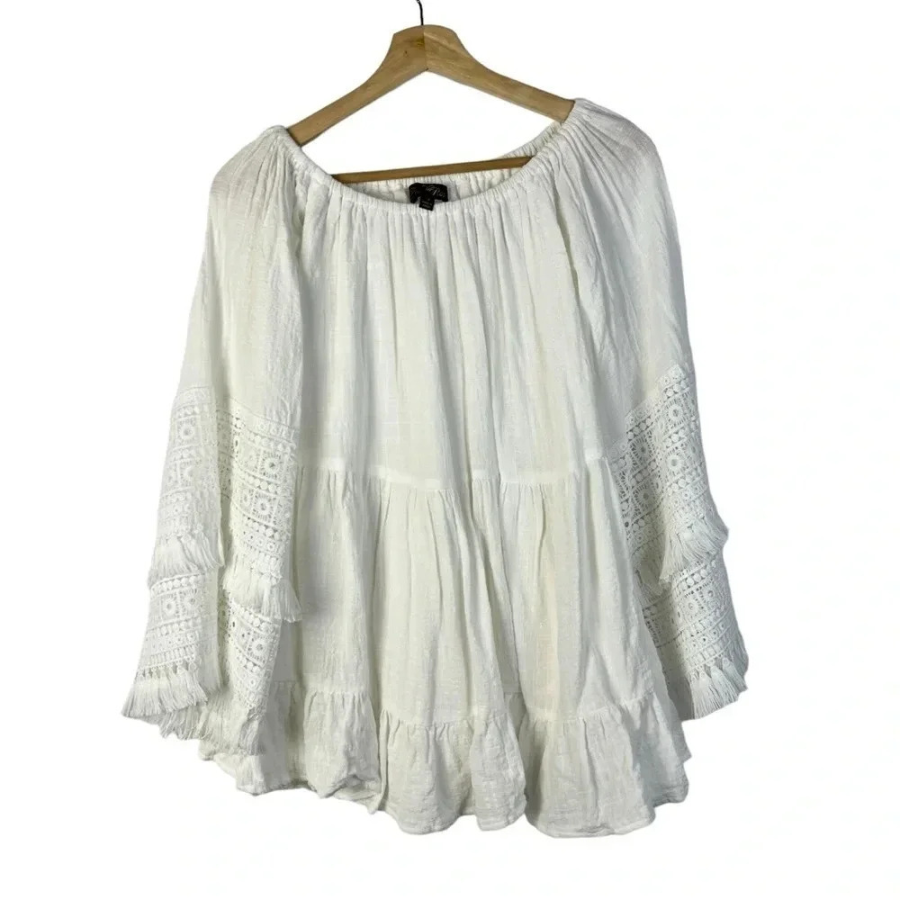 Boutique Petal Roz White Tiered Off Shoulder Long Sleeve Top S